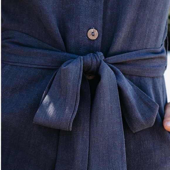 Vici Button Down Tie Waist Navy Romper Size Med - Picture 7 of 16